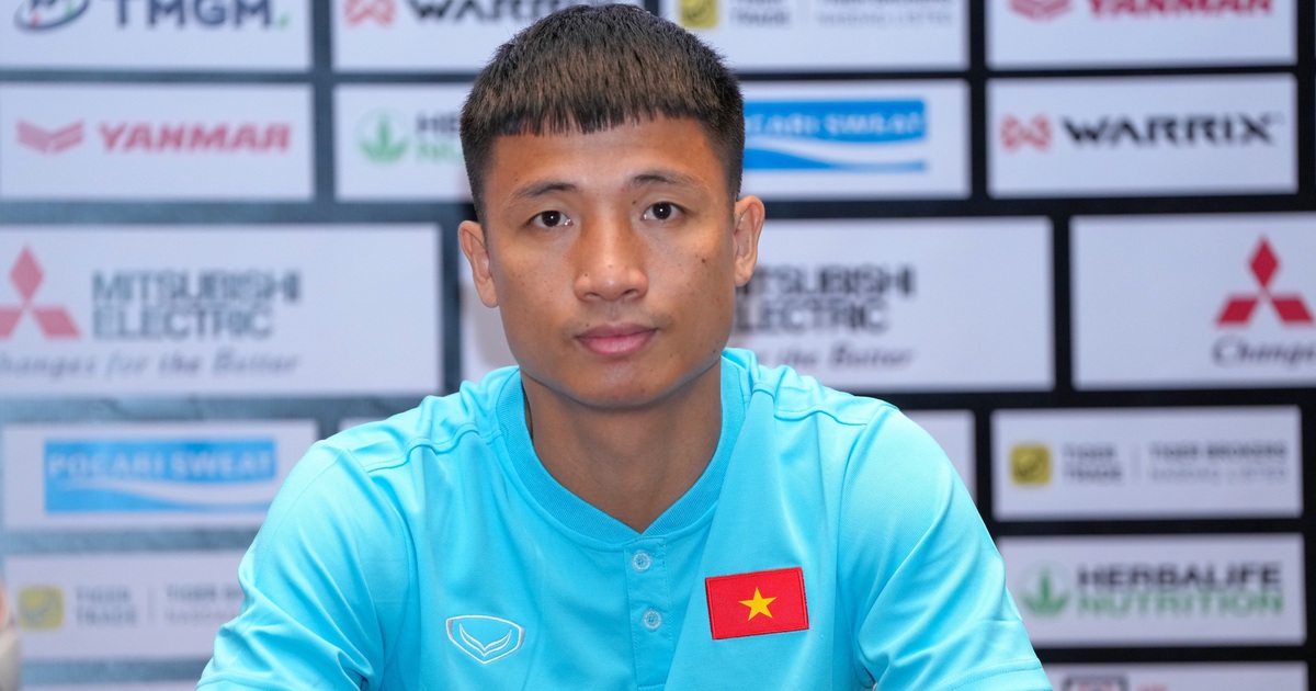 Trung vệ tuyển Việt Nam chỉ ra nhân tố nguy hiểm của đội Singapore