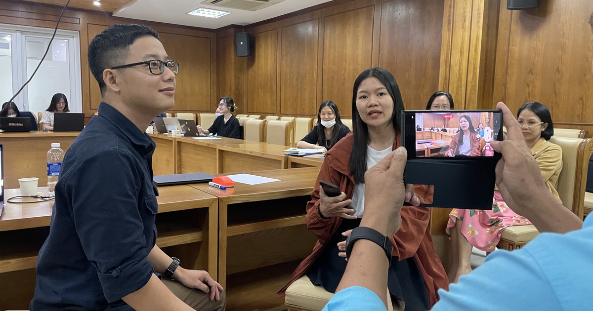 Bồi dưỡng 'kỹ năng dẫn hiện trường' cho phóng viên, biên tập viên