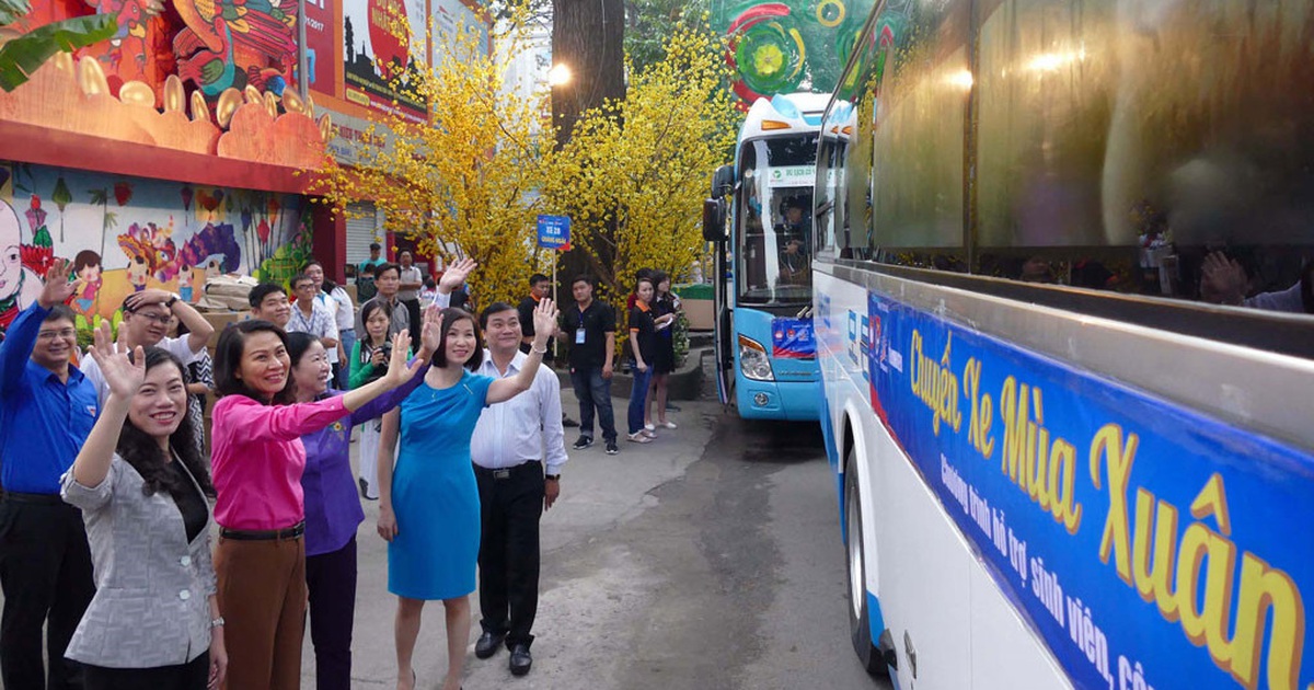 Tổng liên đoàn Lao động Việt Nam ủng hộ phương án nghỉ 2 ngày trước Tết