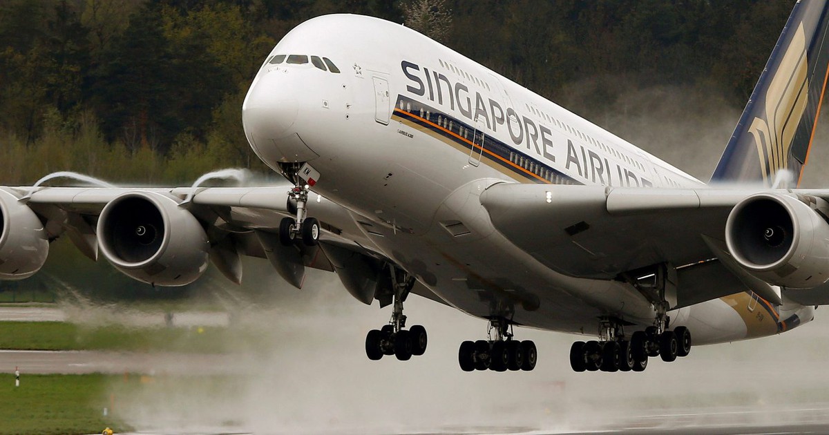 Máy bay chở khách lớn nhất thế giới 'thất sủng'