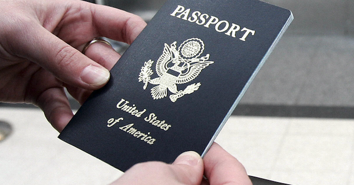 Người Mỹ trốn thuế có thể bị thu hộ chiếu, cấm du lịch