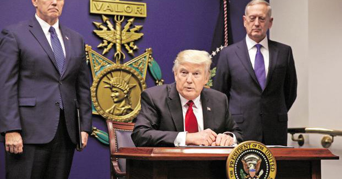 Tổng thống Donald Trump khởi động quá trình tái đàm phán NAFTA