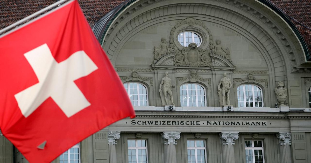 Ngân hàng 151 tuổi ở Thụy Sĩ dùng robot thay con người