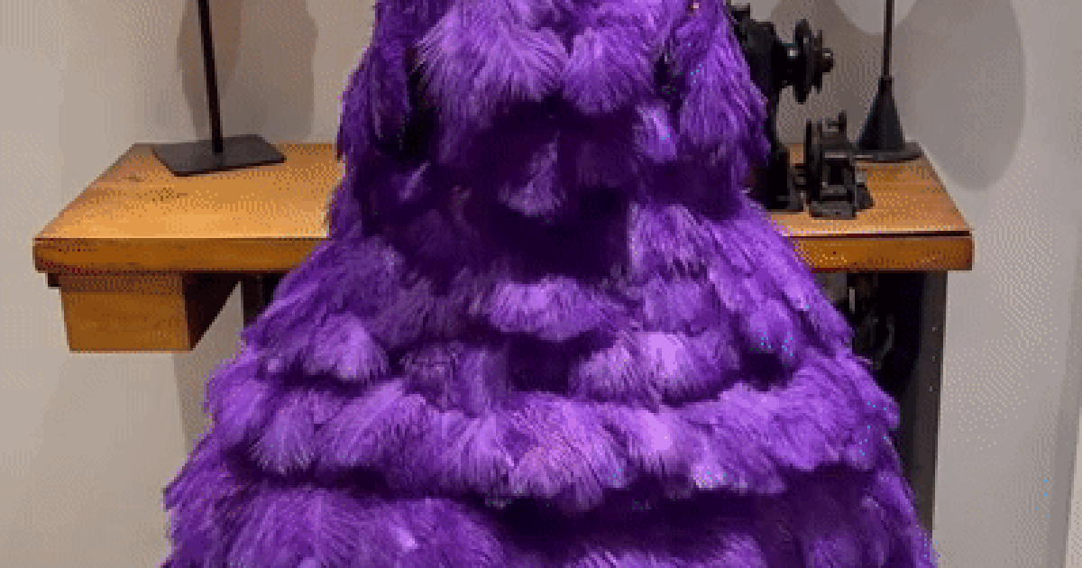 Các nàng công chúa từ cổ tích bước ra cũng sẽ muốn diện ngay chiếc váy này!