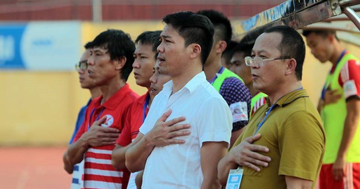 HLV Phạm Như Thuần chia tay Than Quảng Ninh