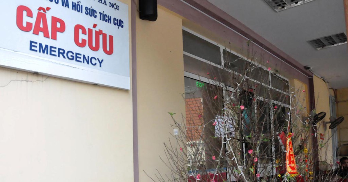 Bác sĩ trực cấp cứu ngày Tết: Giọt nước mắt đêm giao thừa