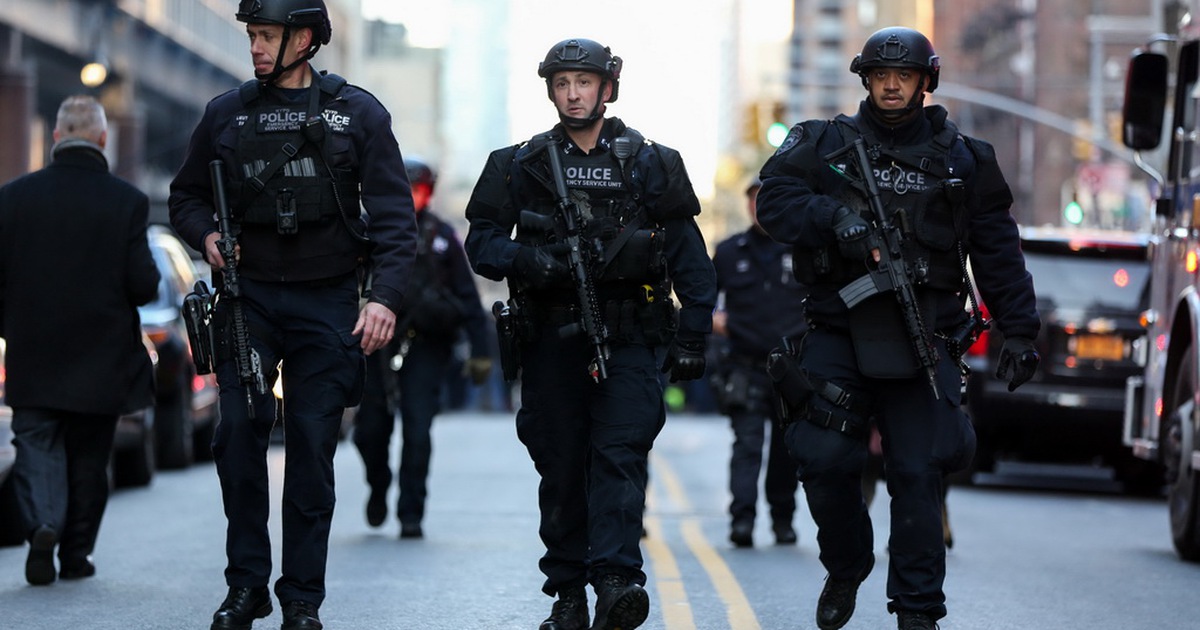 Nhập cư kiểu bảo lãnh 'gia đình mở rộng' vào tầm ngắm của ông Trump