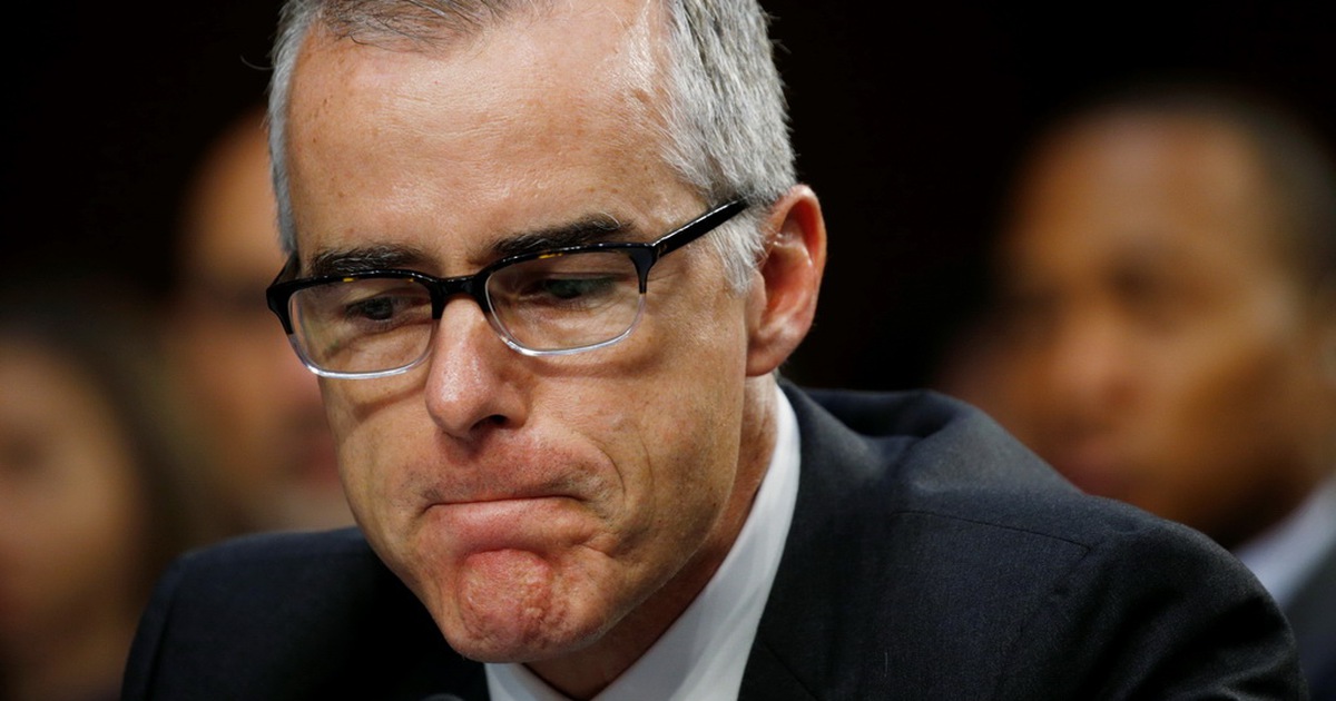 Làm 'xốn mắt' Tổng thống Trump, phó giám đốc FBI phải từ chức?