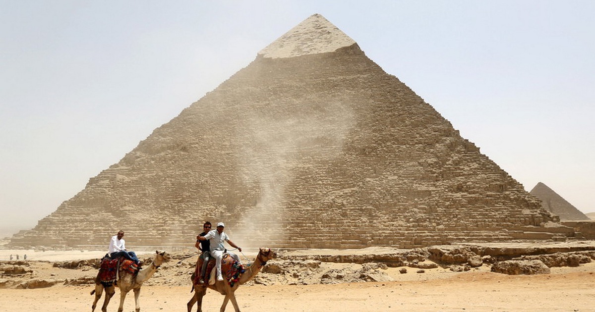 Bí ẩn năng lượng điện từ ở Đại kim tự tháp Giza