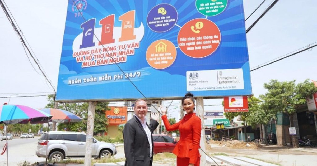 H’Hen Niê đồng hành chiến dịch truyền thông chống buôn người của sứ quán Anh