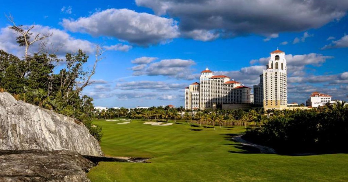 Được đài thọ ăn ở miễn phí trong 2 tuần nếu mắc Covid-19 khi đi du lịch