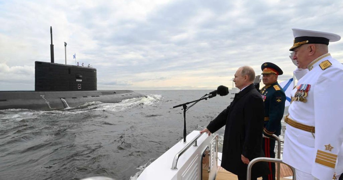 Tổng thống Putin ‘khoe’ năng lực đáng gờm của hải quân Nga