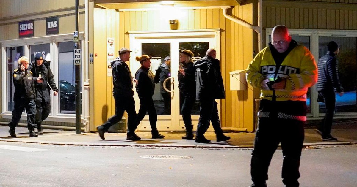 Tấn công và giết người hàng loạt bằng cung ở Na Uy