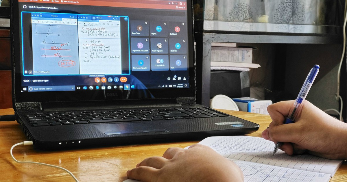 Để con tránh cảnh ngáp ngắn, ngáp dài khi học trực tuyến