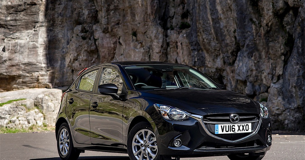 Mazda2 tăng vẻ sành điệu với bản giới hạn Red Edition