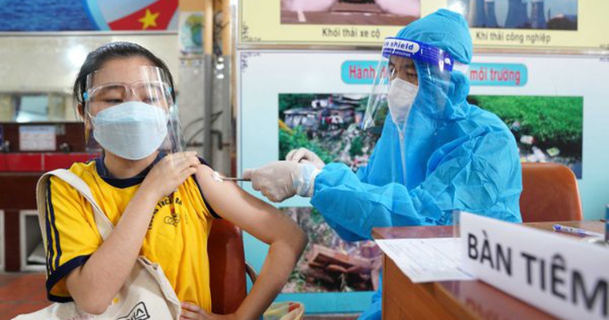 Tình hình Covid-19 hôm nay 15.4: TP.HCM sẵn sàng tiêm vắc xin cho trẻ với nhiều lưu ý