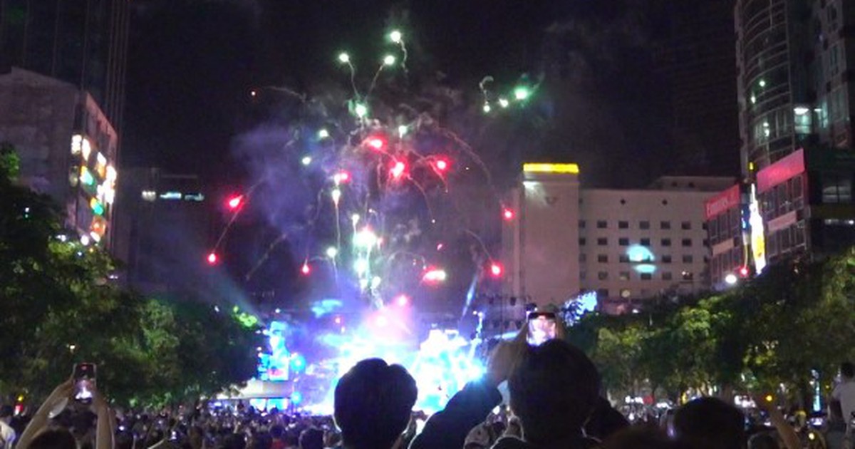 TP.HCM không bắn pháo hoa dịp 2.9, dành kinh phí chăm lo an sinh