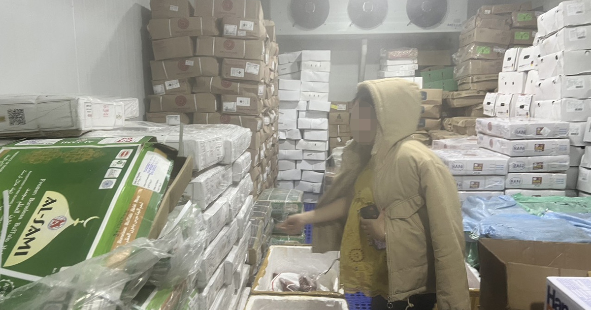 Đắk Nông: Phạt người thu mua thịt đông lạnh trôi nổi trên mạng rồi rao bán