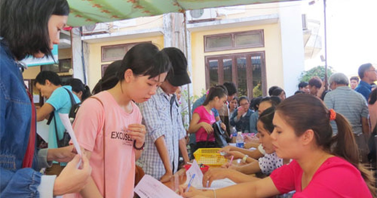 Xét tuyển ĐH: Thí sinh bám trụ đến giờ chót