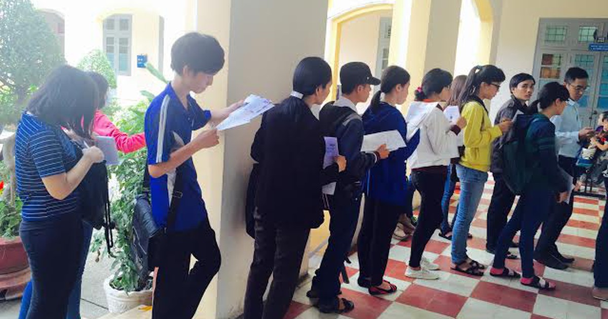 Trường ĐH Y dược TP.HCM: Điểm chuẩn dự kiến bác sĩ đa khoa tăng lên 28