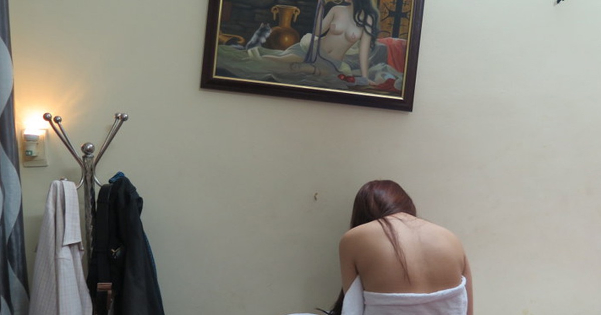 Tiệm hớt tóc cho tiếp viên bán dâm ở Sài Gòn gắn chuông báo động