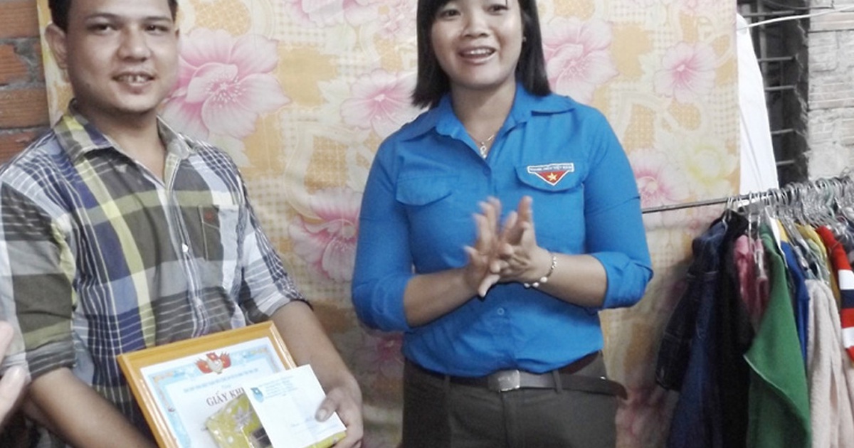 Chàng trai bơi giữa sông Tiền cứu 2 người: Làm thuê và ở căn nhà xiêu vẹo