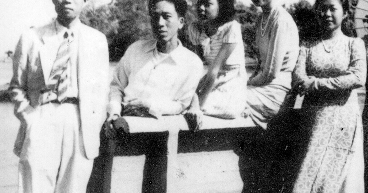 Cha tôi - nhà thơ Nguyễn Bính: Giày cỏ gươm cùn ta đi đây