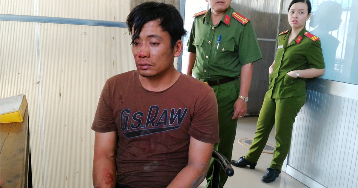 Giật dây chuyền rồi nhảy sông hòng tẩu thoát