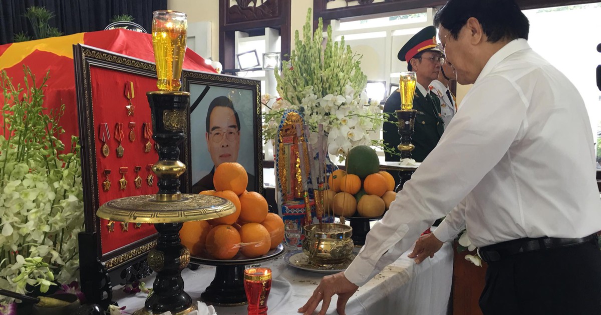 Nguyên Chủ tịch nước Trương Tấn Sang: Ông Sáu Khải có đóng góp nhiều lĩnh vực, con người gần gũi, thân tình