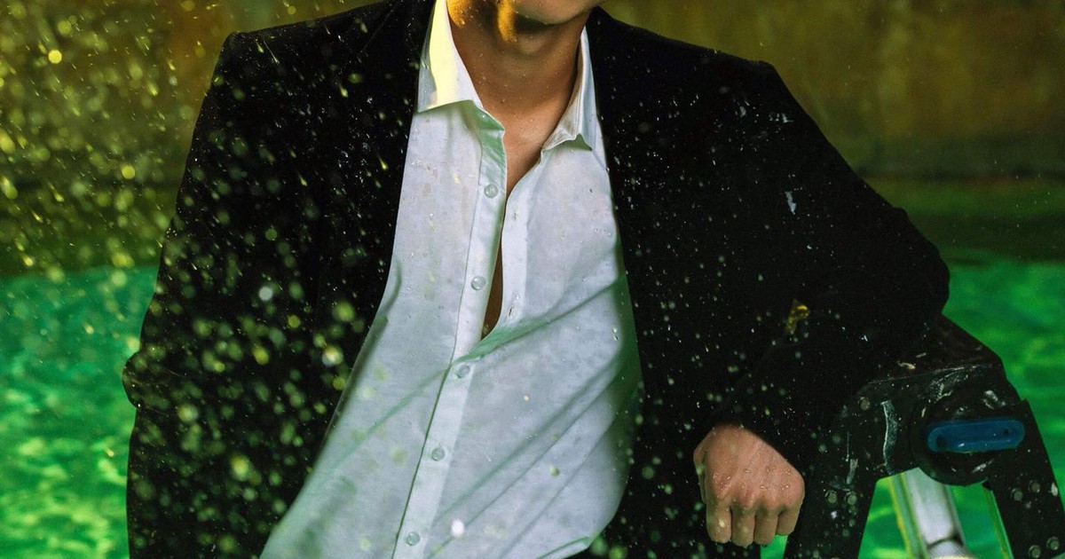 Ngắm Đoàn Văn Hậu đẹp như nam thần, chưa vội mơ tưởng đến Neymar, Ronaldo…