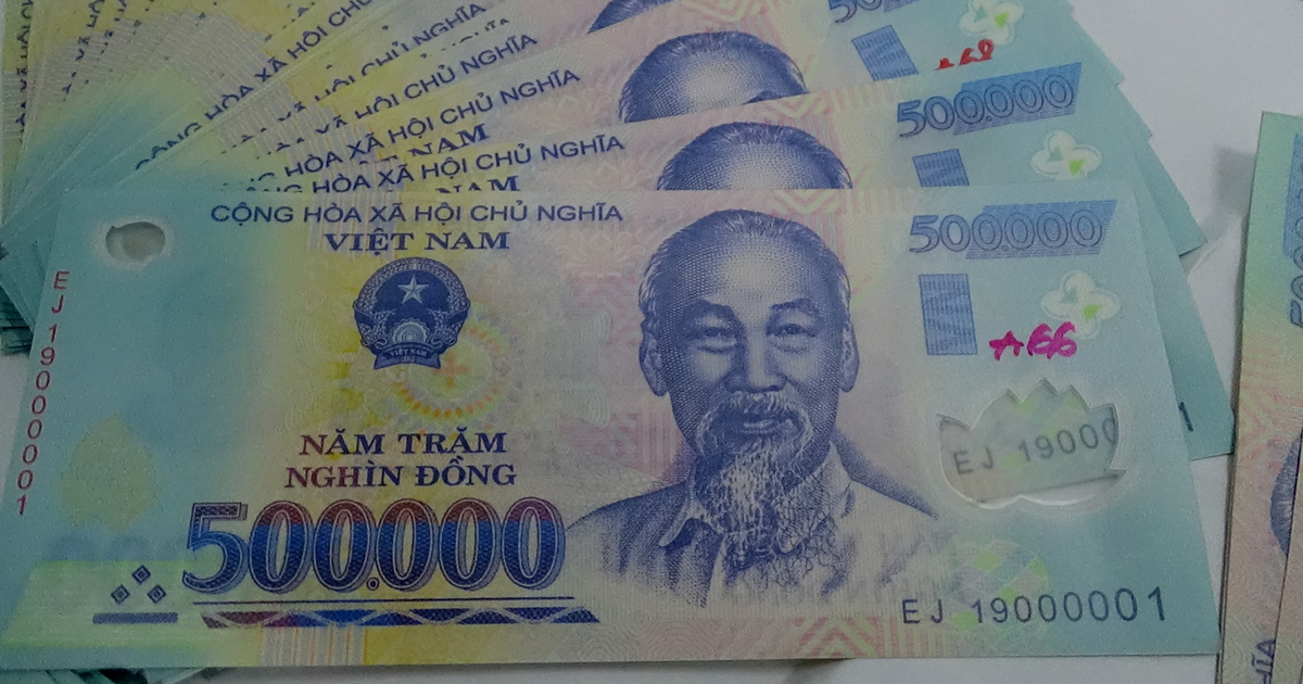 Long An: Bắt tạm giam bị can dùng tiền giả đi mua vé số