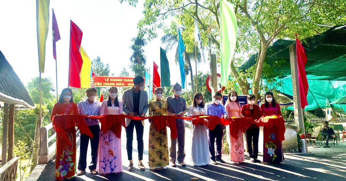 Báo Thanh Niên khánh thành cầu tại Đồng Tháp