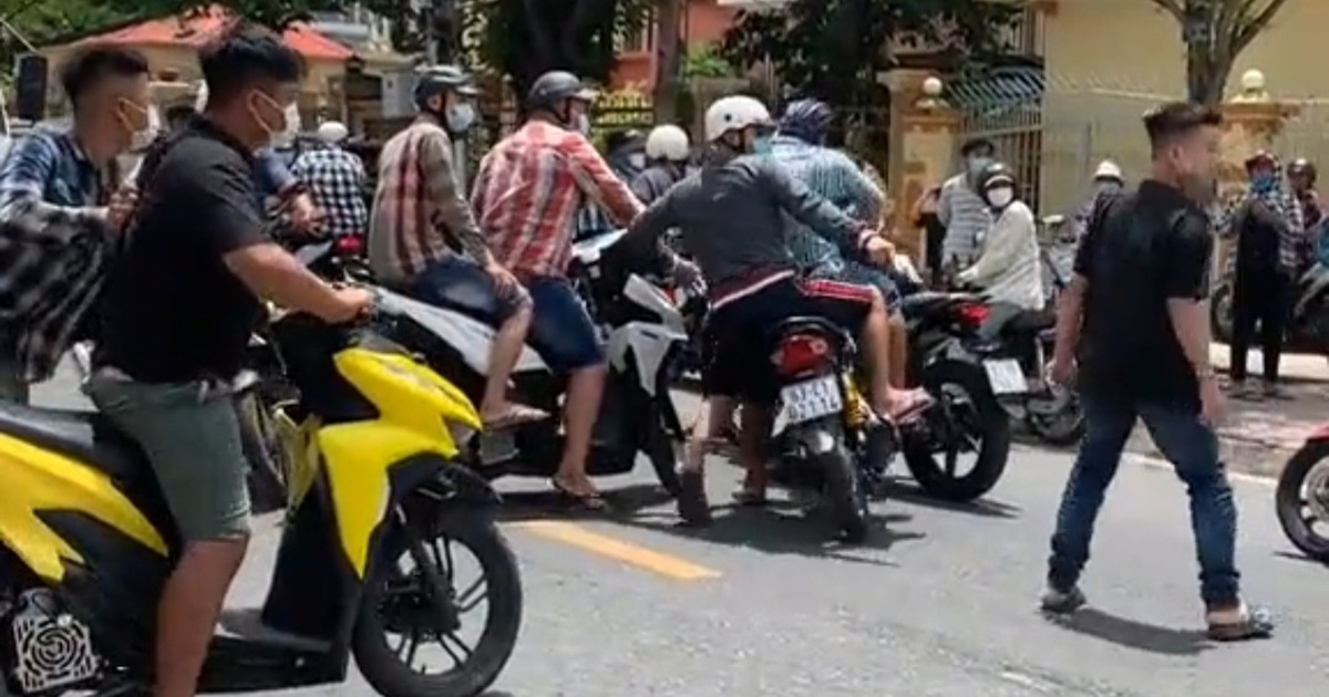 m.thanhnien.vn