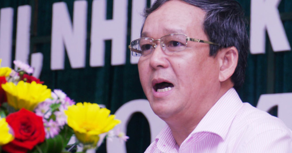 Phó cục trưởng chơi golf trong dịch Covid-19 tiếp tục bị đình chỉ công tác