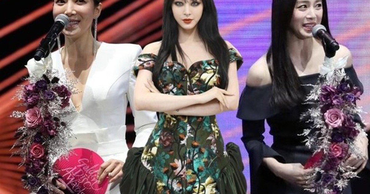 Kim Tae Hee, Han Ye Seul, Yoon Se Ah đọ sắc tại lễ trao giải Grammy Hàn