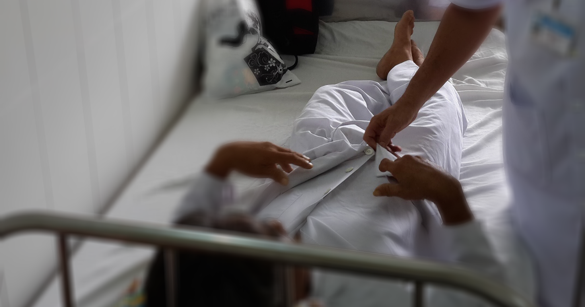 Nhậu say, nửa đêm thức giấc tự cắt phăng 'của quý'