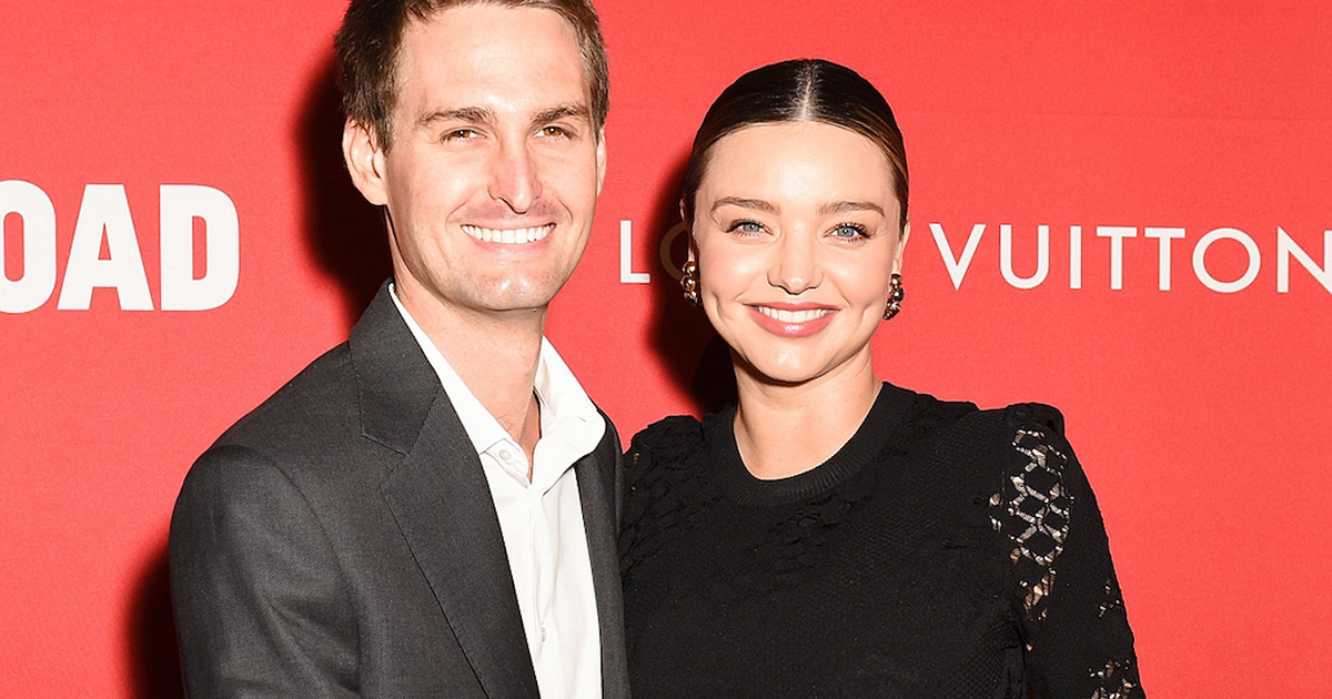Siêu mẫu Miranda Kerr sinh con thứ hai cho tỉ phú Snapchat