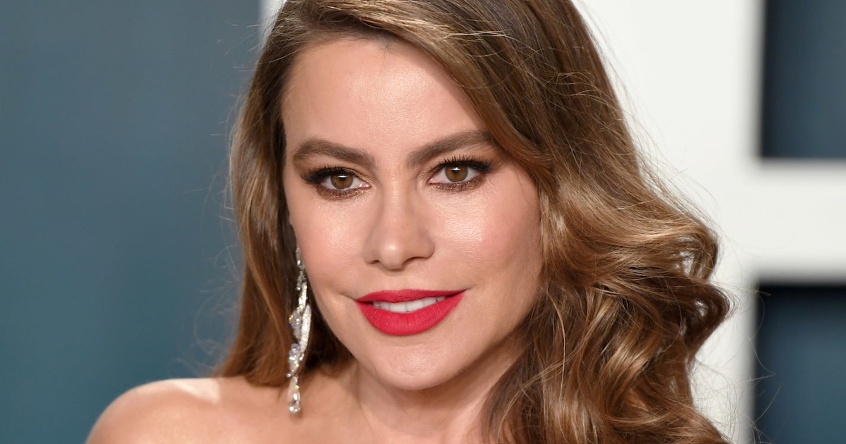 Sofia Vergara truất ngôi Scarlet Johansson, trở thành minh tinh có cát sê cao nhất năm