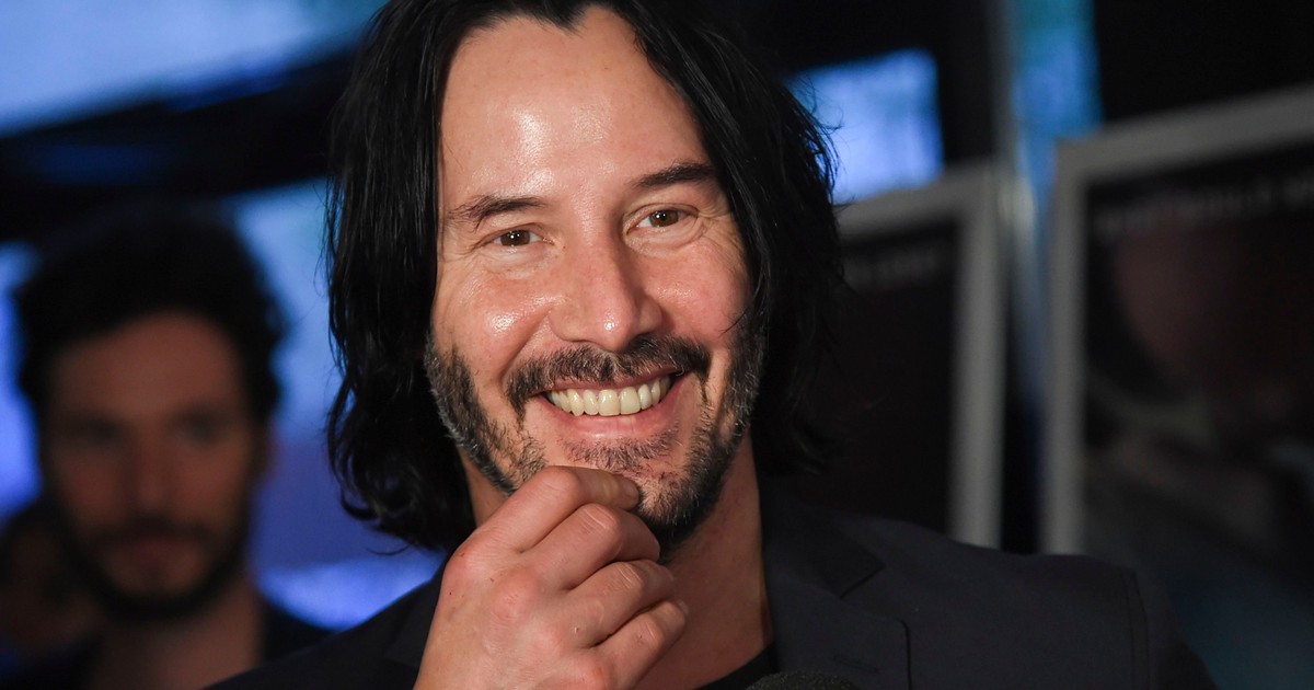 Keanu Reeves thấy ngại vì kiếm được nhiều tiền, quyết định cho đi phần lớn thu nhập