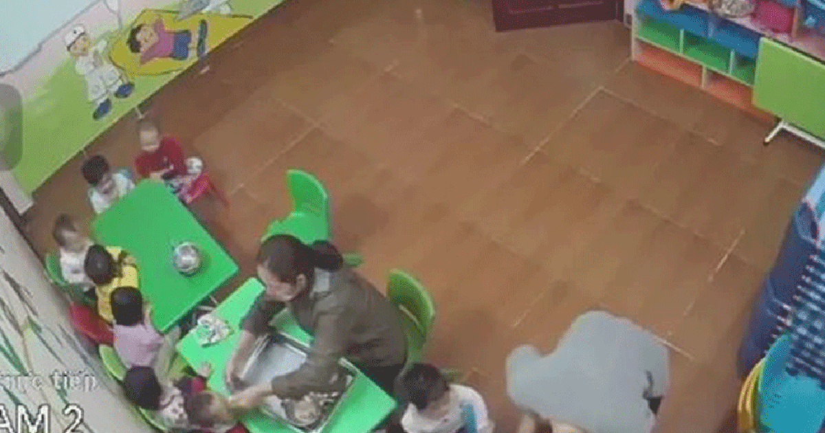 Đình chỉ một nhóm lớp ở Hà Nội hoạt động “chui” vì đánh trẻ tím mặt