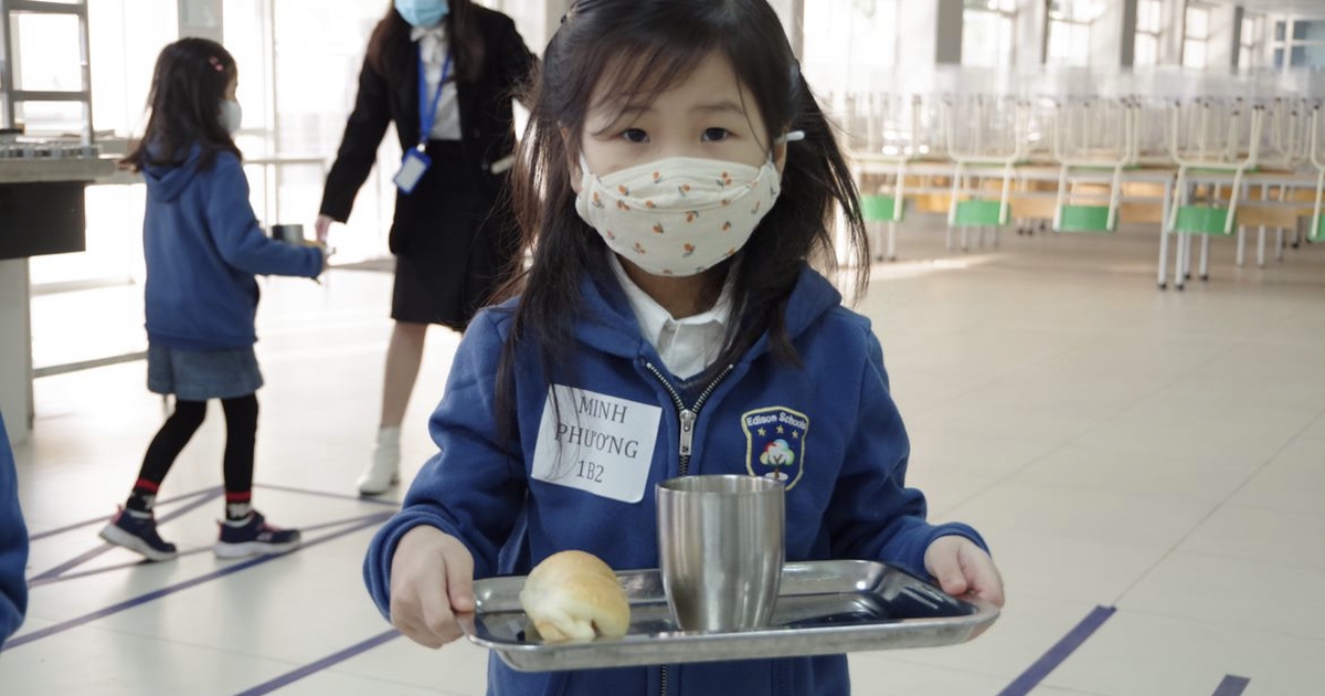 Hà Nội giao các quận huyện quyết định tổ chức bán trú cho học sinh