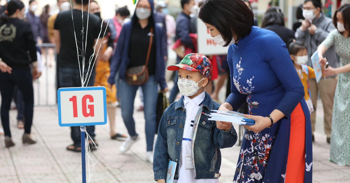 Nhiều địa phương cho học sinh lớp 1 tựu trường sớm