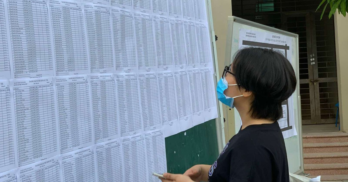 Làm 3 bài thi trong 1 buổi sáng để 'đọ sức' vào THPT chuyên Ngoại ngữ