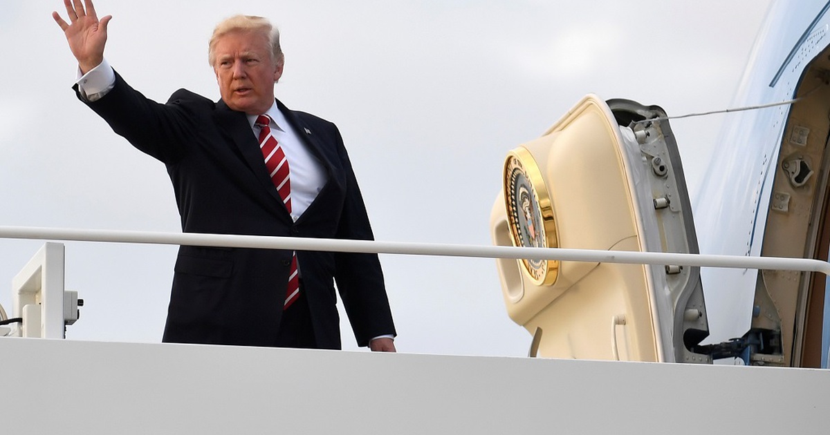 Tổng thống Trump có thể đến điểm nóng biên giới liên Triều vào tháng 11