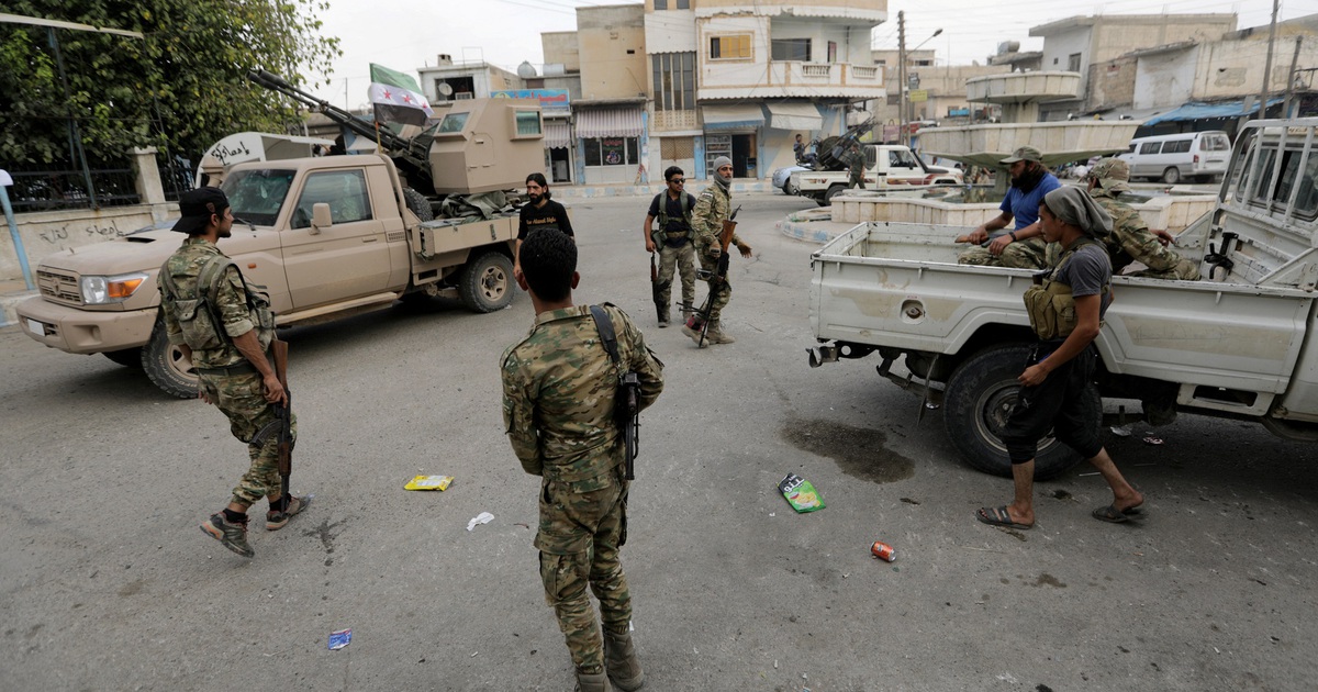 'Đừng chơi rắn. Đừng ngốc nghếch': Tổng thống Trump cảnh báo Tổng thống Erdogan