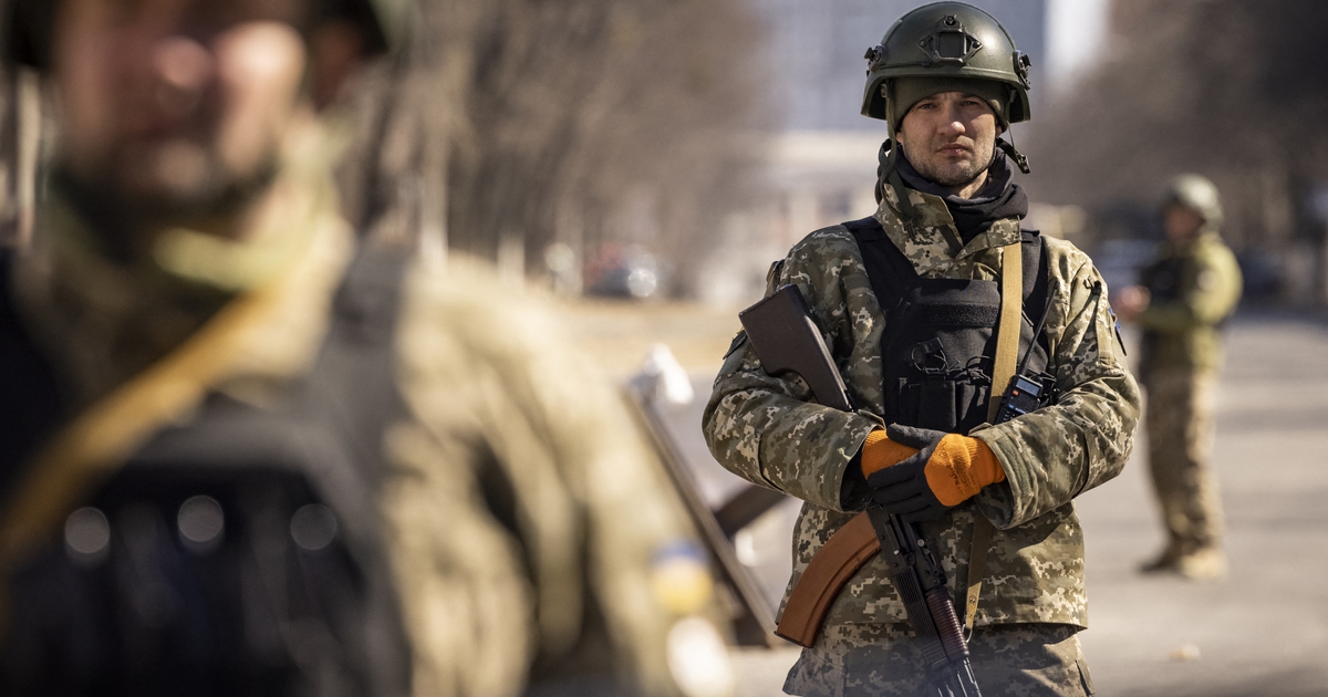 Chiến sự đến chiều 22.3: quan chức Ukraine cảnh báo Nga về Kyiv