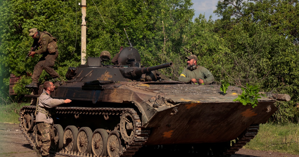 Chiến sự ngày 94: Nga nã pháo dồn dập ở Ukraine, ông Putin cảnh báo phương Tây