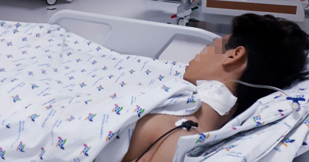 Giận ba không chịu mua điện thoại, cậu bé uống thuốc tự tử