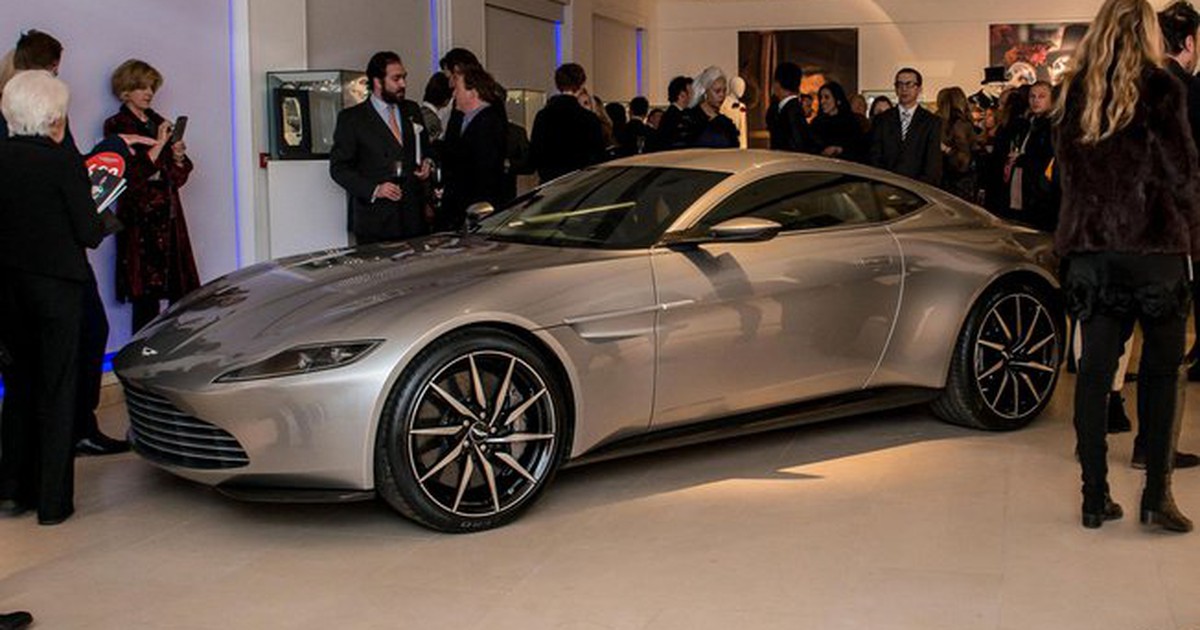 Aston Martin DB10 của ‘Điệp viên 007’ chốt giá 3,5 triệu USD