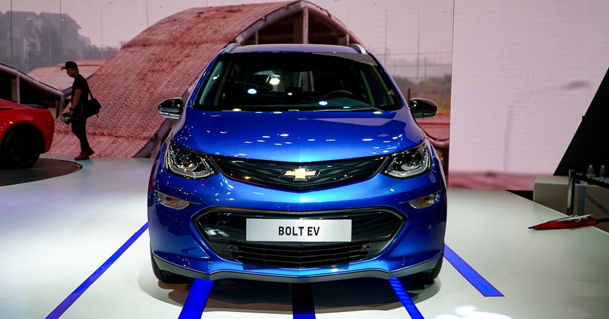 Chevrolet Bolt EV, xe điện chạy 383 km mỗi lần sạc bất ngờ về Việt Nam